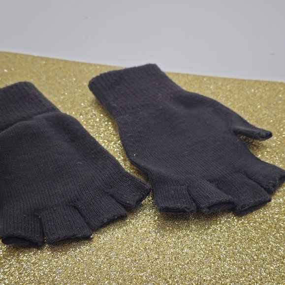 Y2K Hustler Talk Sh*t Get Hit Black & Pink Fingerless Gloves - Picture 4 of 6